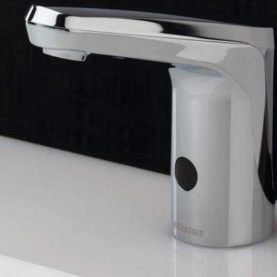 Geberit 116.133.21.1 Type 80 Fotoselli Lavabo Bataryası Tek Su Girişli, Krom, Elektrikli - 1